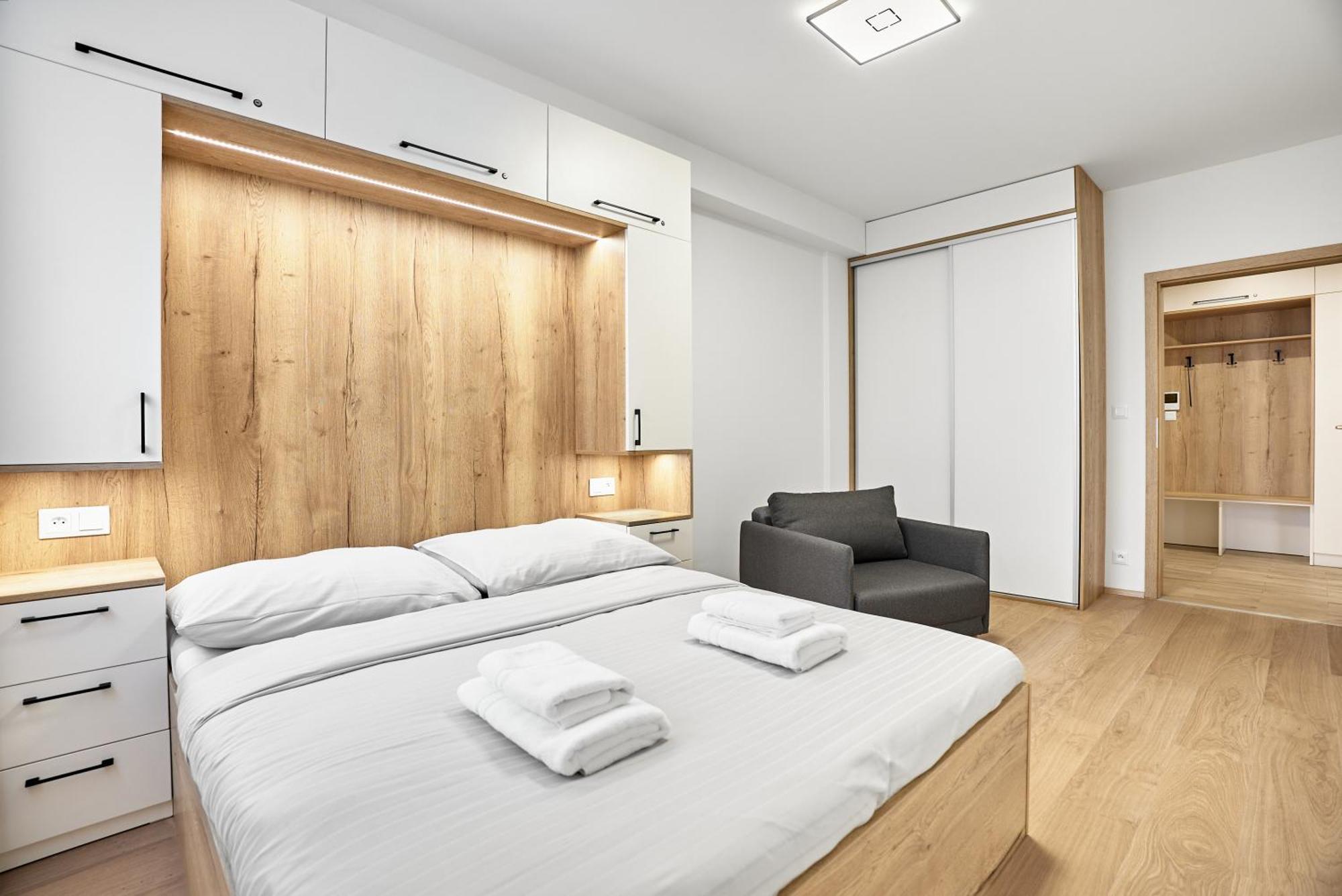 C L E A N O V E C By Mountain Ways Apartment Loučná pod Klínovcem Exterior foto