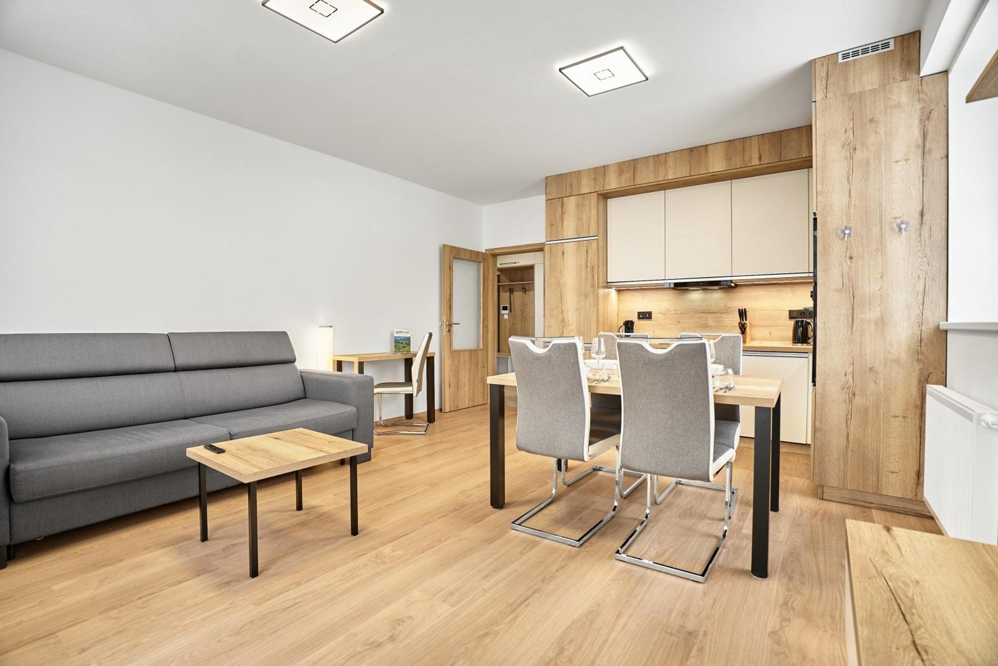 C L E A N O V E C By Mountain Ways Apartment Loučná pod Klínovcem Exterior foto